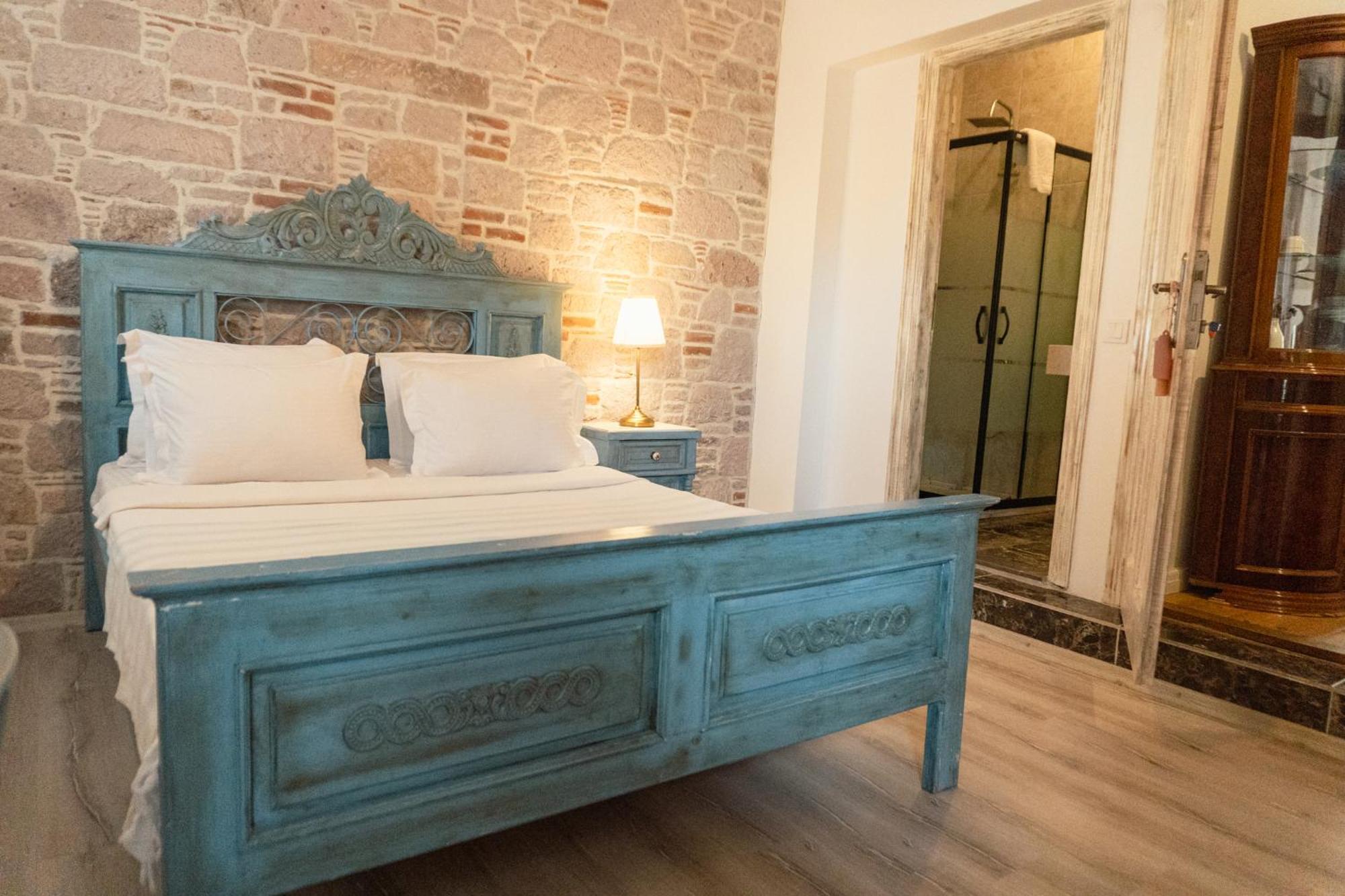 Cunda Mor Limon Otel Ayvalı Zewnętrze zdjęcie
