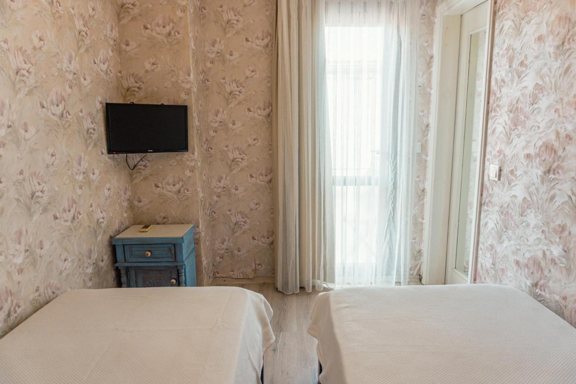 Cunda Mor Limon Otel Ayvalı Zewnętrze zdjęcie