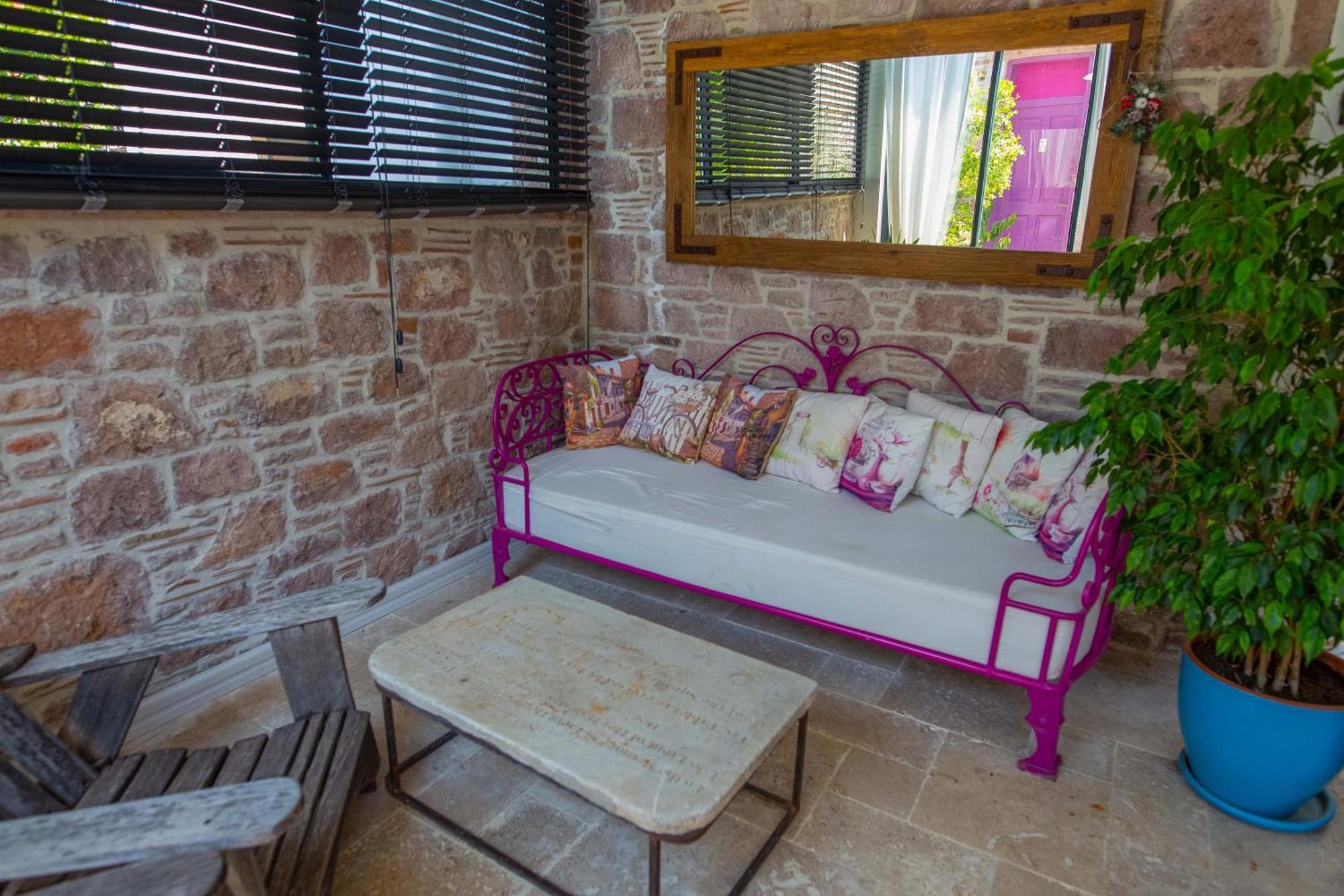 Cunda Mor Limon Otel Ayvalı Zewnętrze zdjęcie
