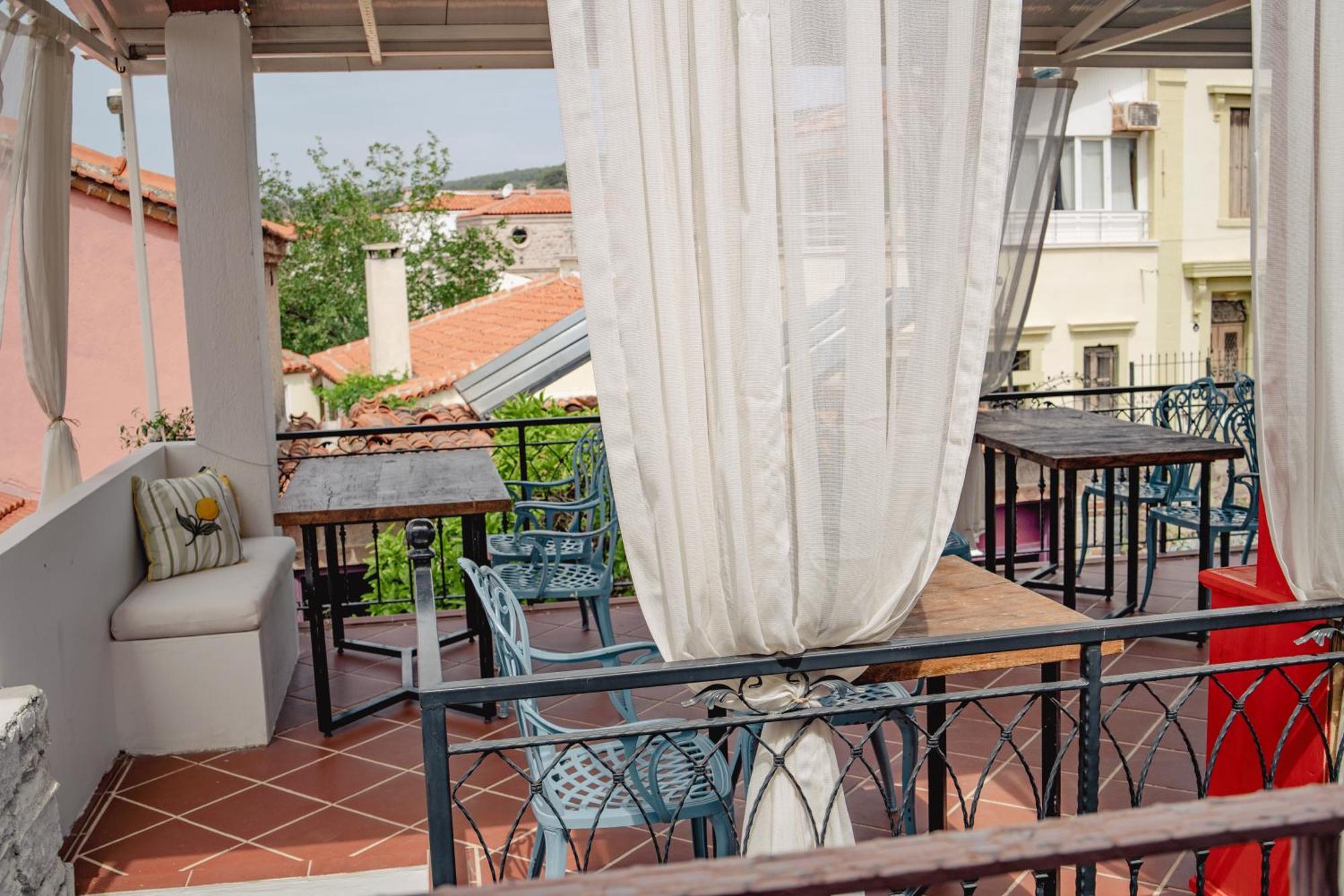 Cunda Mor Limon Otel Ayvalı Zewnętrze zdjęcie